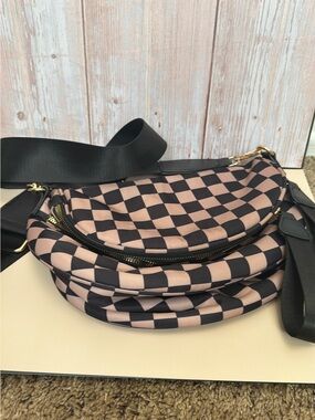 Amazon Essentials Pink and Black Checkerboard Crossbody Bag